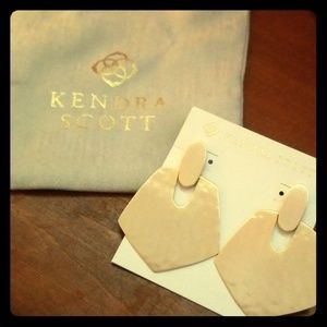 Kendra Scott Finch Earrings